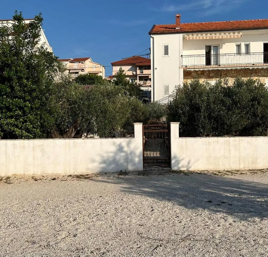 Apartments Ivan Trogir