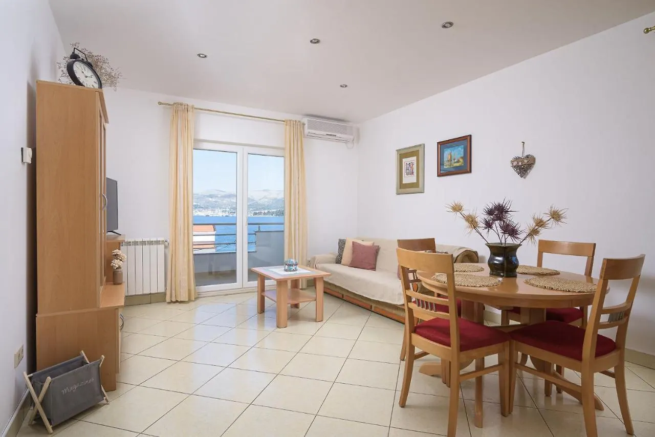 Apartments Ivan Trogir Croatia