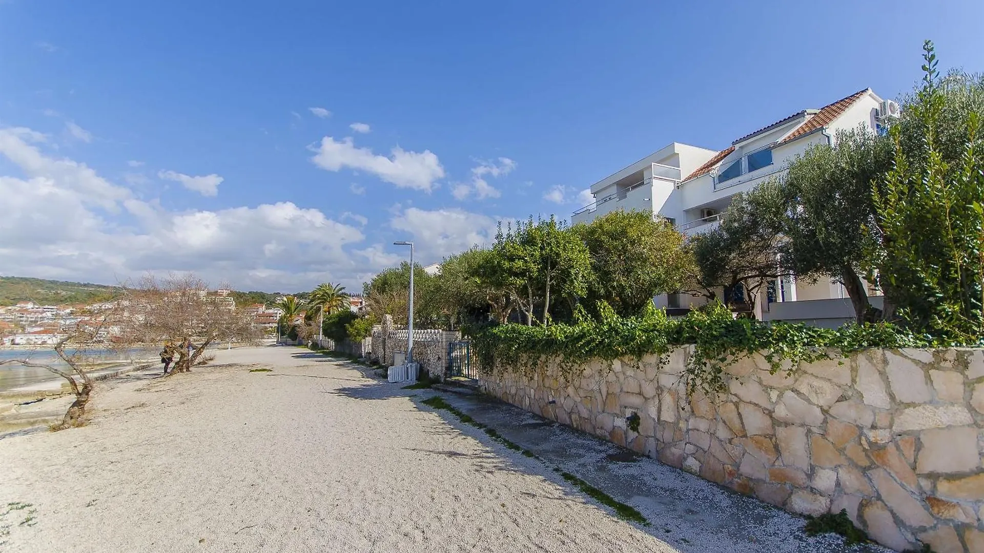 Apartments Ivan Trogir